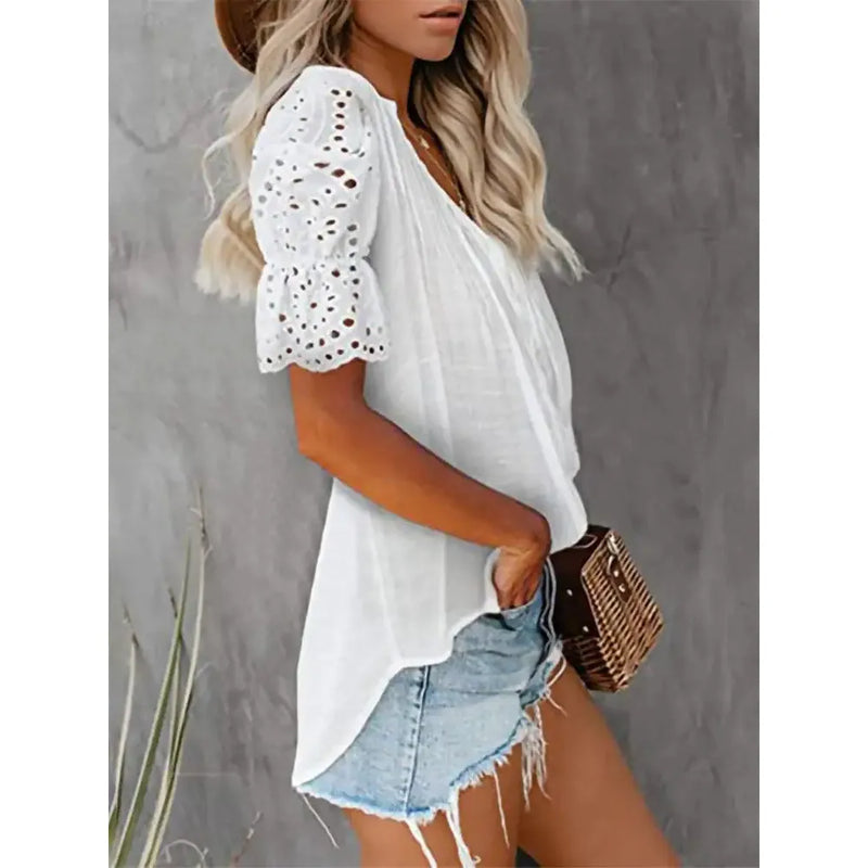 Shirt with Lace and V-neck Emily